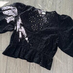 NWOT Aritzia Caravan Black Blouse - Medium